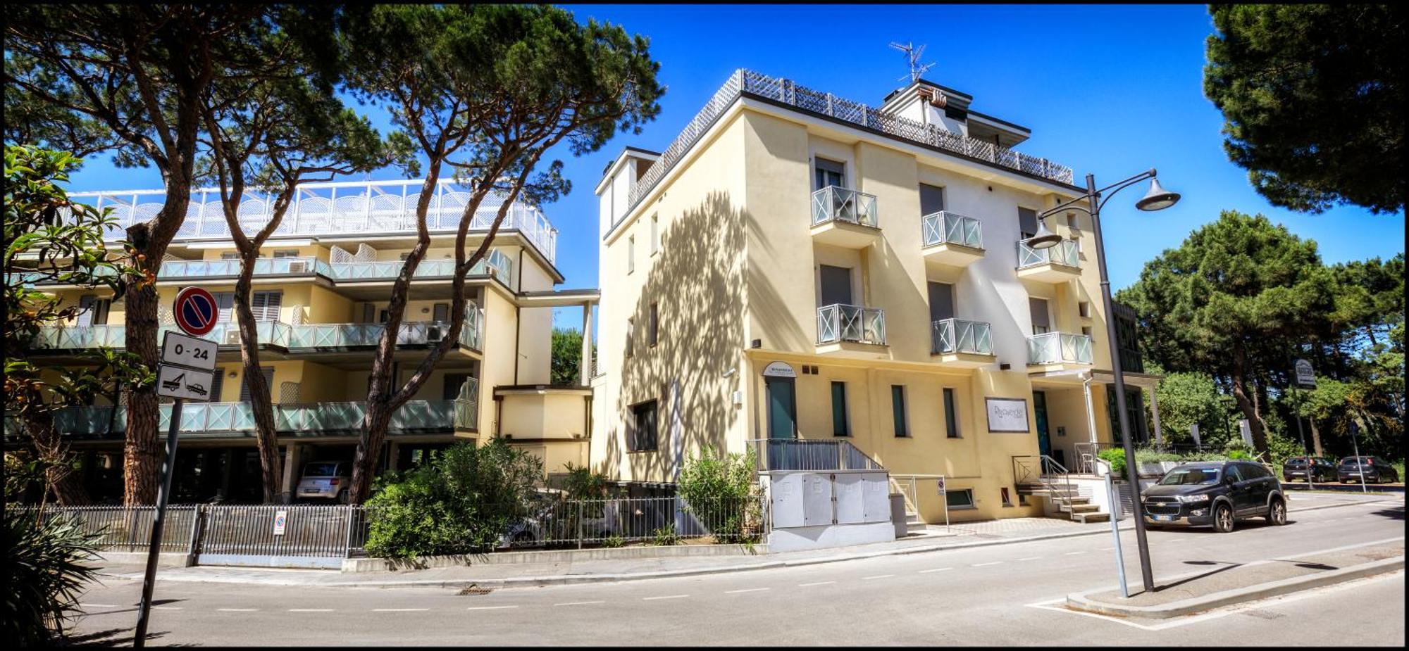 Residence Rivaverde Marina di Ravenna Buitenkant foto
